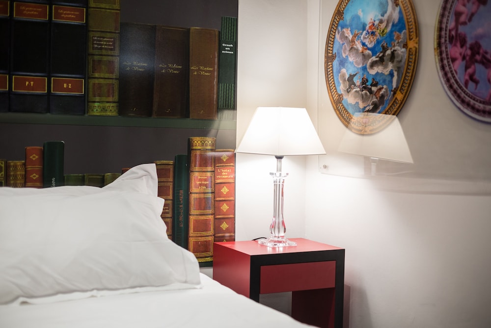 Hotel Les Voyageurs 8/16