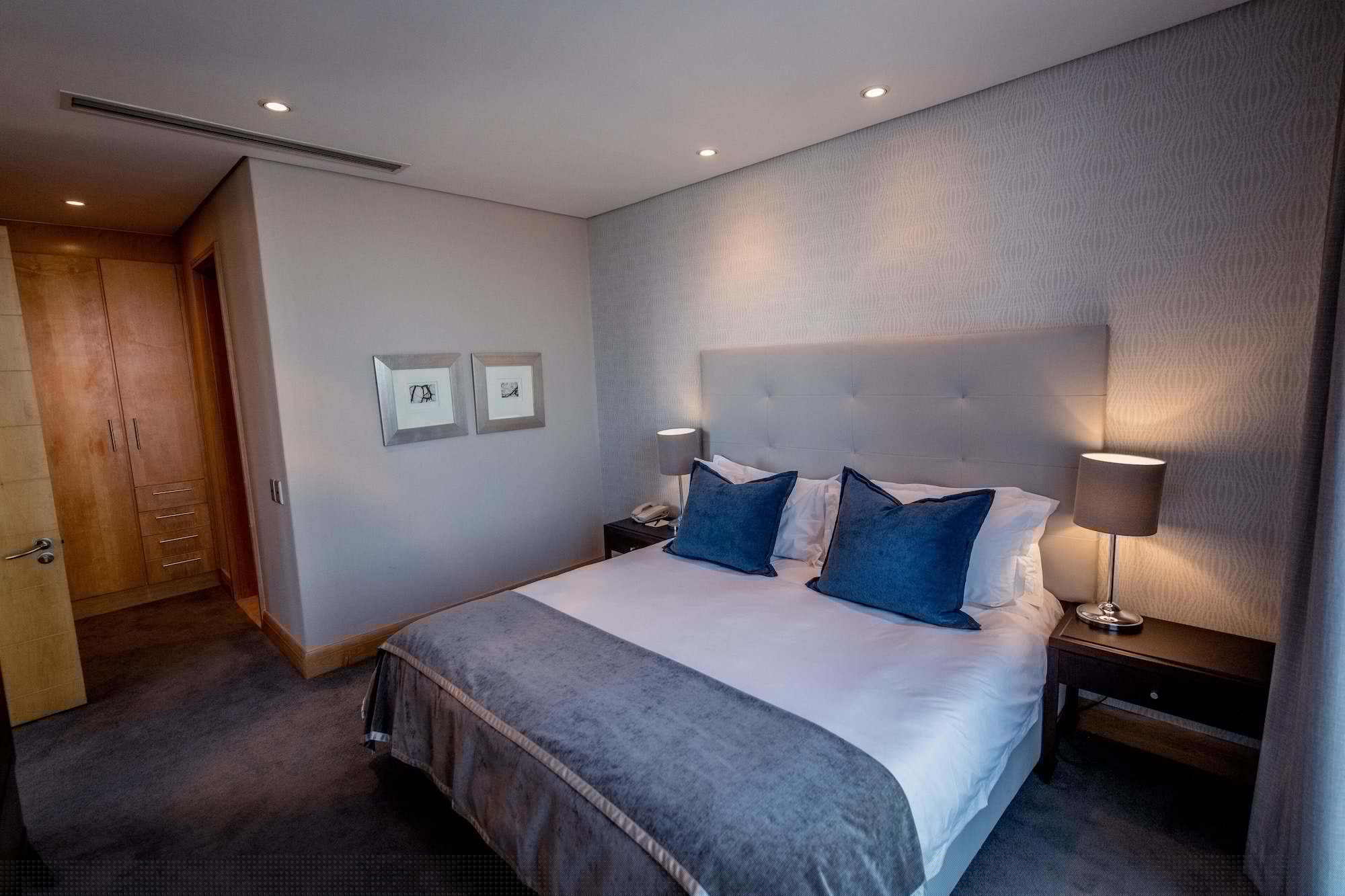 1 BEDROOM LUXURY SUITE