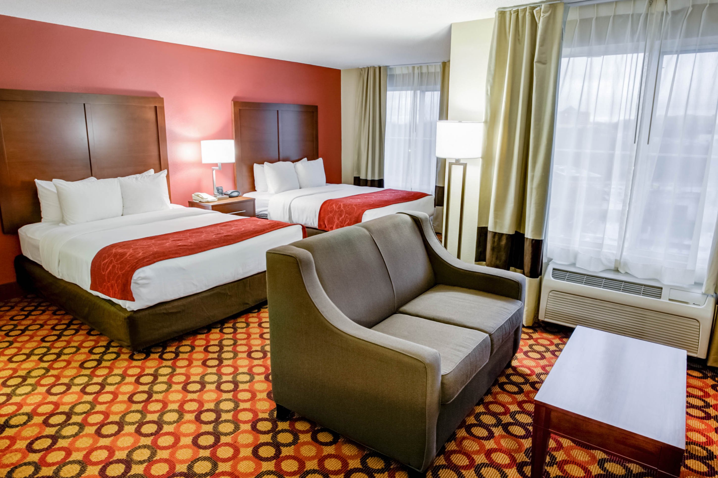 Comfort Suites Airport Charlotte, NC 4/34