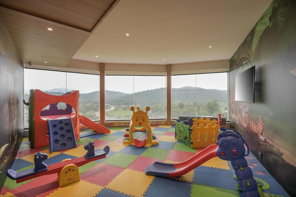 Radisson Resort Khopoli 39/49