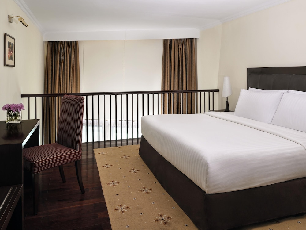 Movenpick Karachi Hotel 15/49