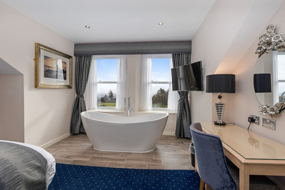 The Moorland Hotel 35/49