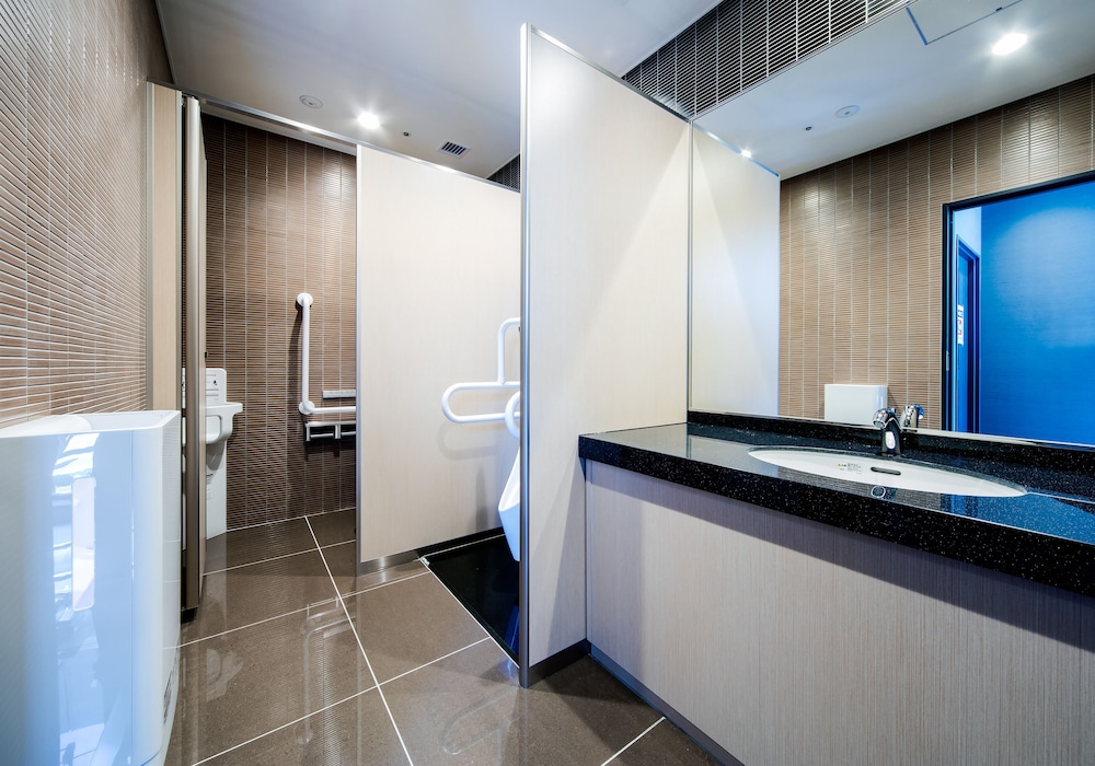 DAIWA ROYNET HOTEL KOKURA EKIMAE 13/63