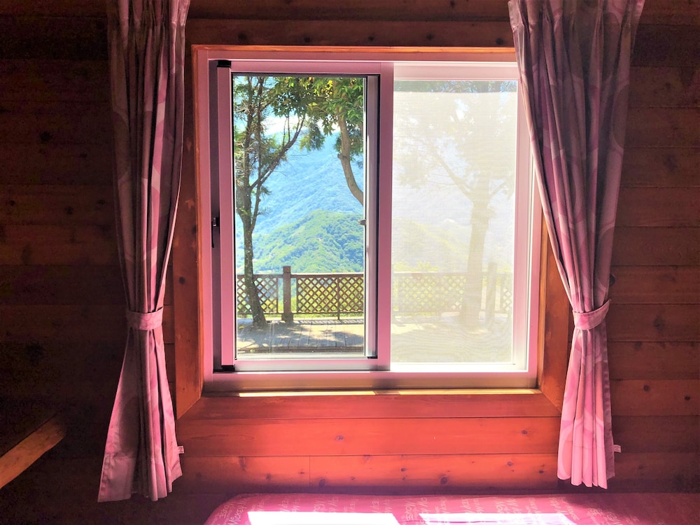 Aurora Villa 24/50