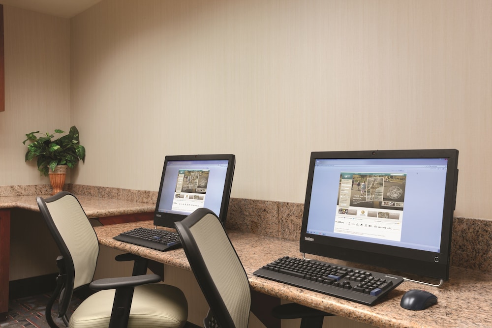 Homewood Suites by Hilton Wallingford-Meriden 36/44
