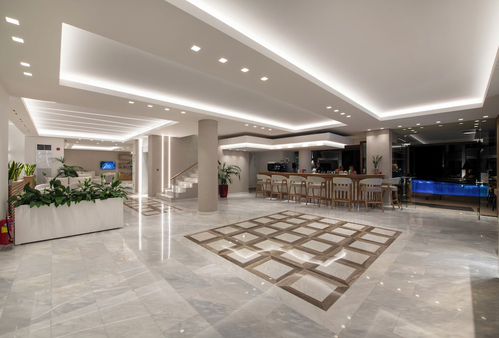 Creta Palm 11/68