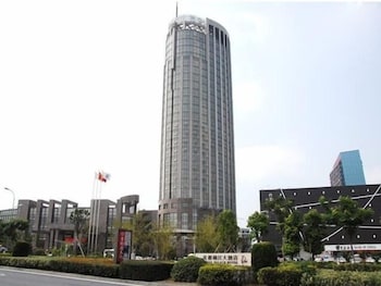 Royal Palace Hotel 1/22