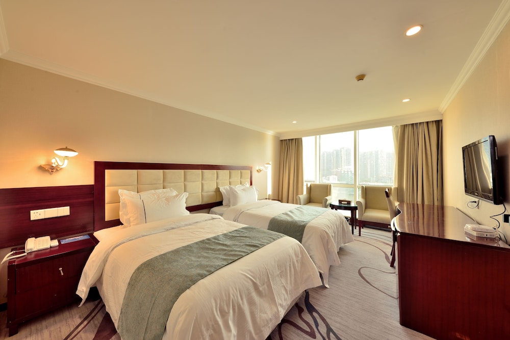 Haijun Hotel 13/50