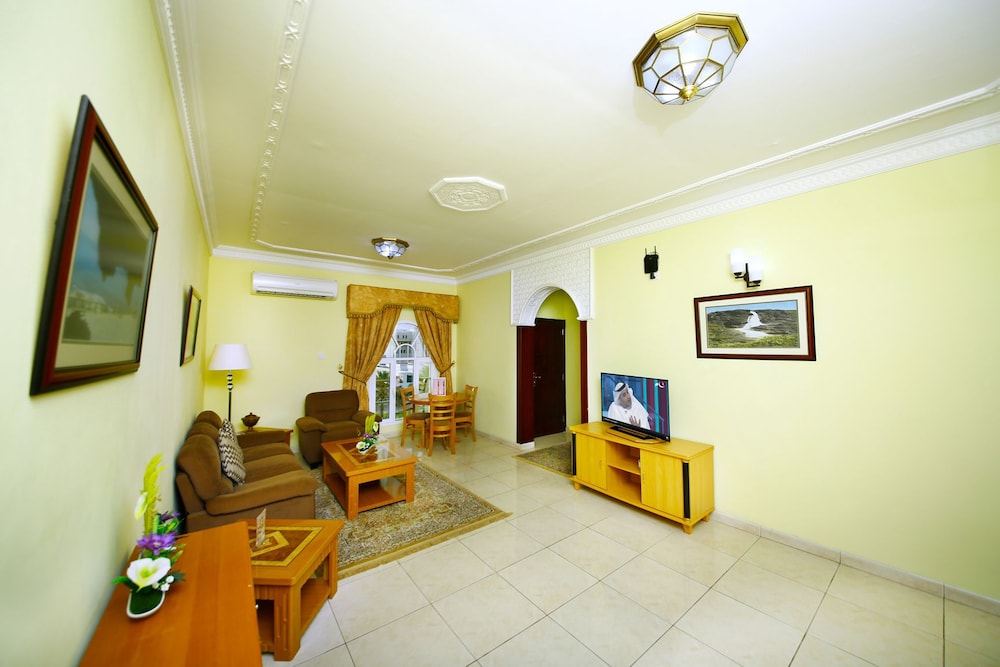 Muscat International Hotel 35/50