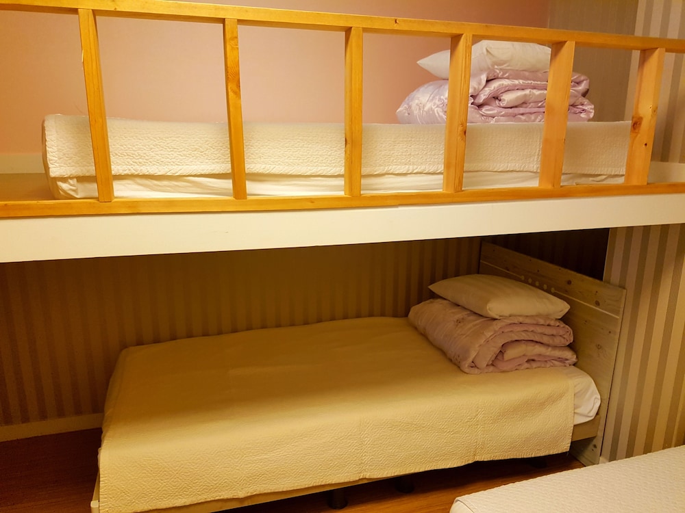 MAMA GUEST HOUSE 43/67