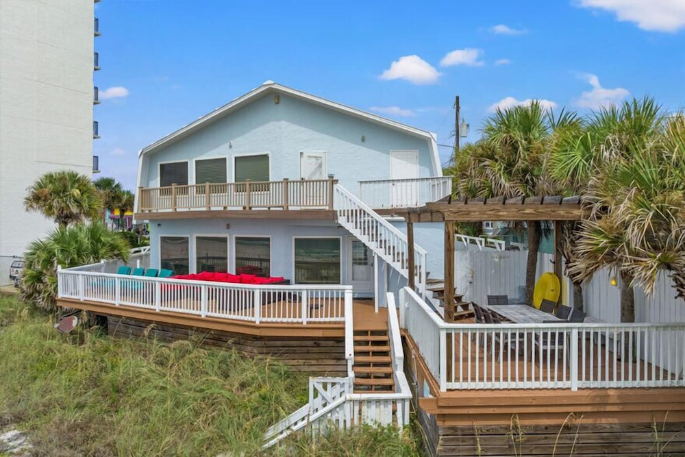 Sandpiper Beacon Beach Resort 2/50