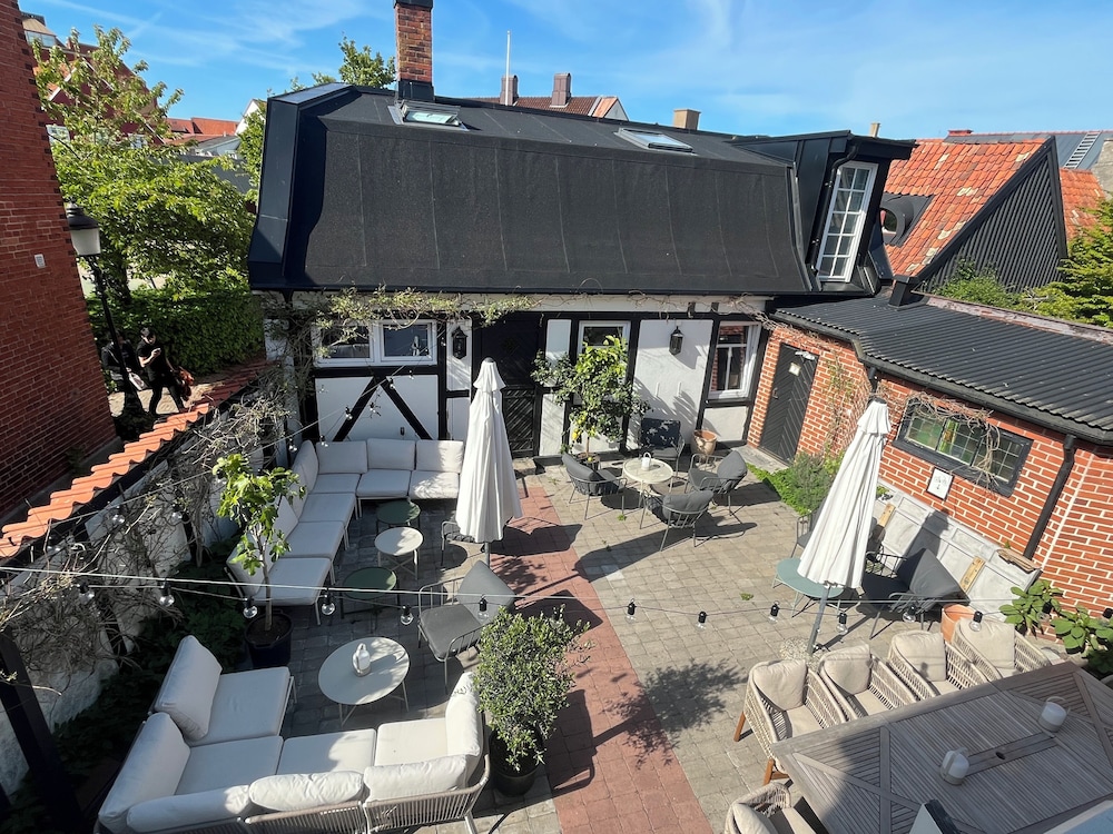 Hotell Bäckagården 45/50