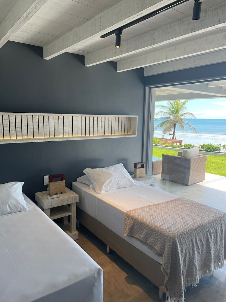 Club de Mar Condo Hotel 13/50