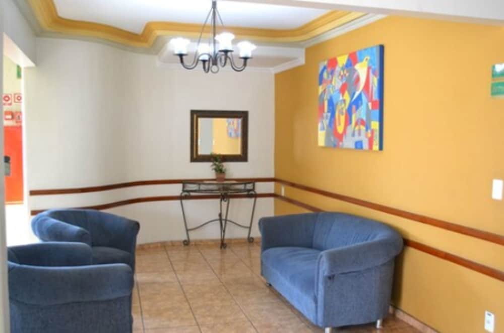 IPE HOTEL 24/35