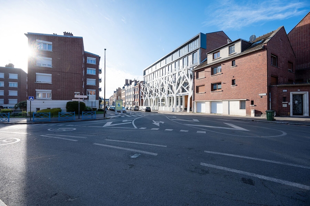 Nemea Appart Hotel Coliseum Amiens Centre 58/64
