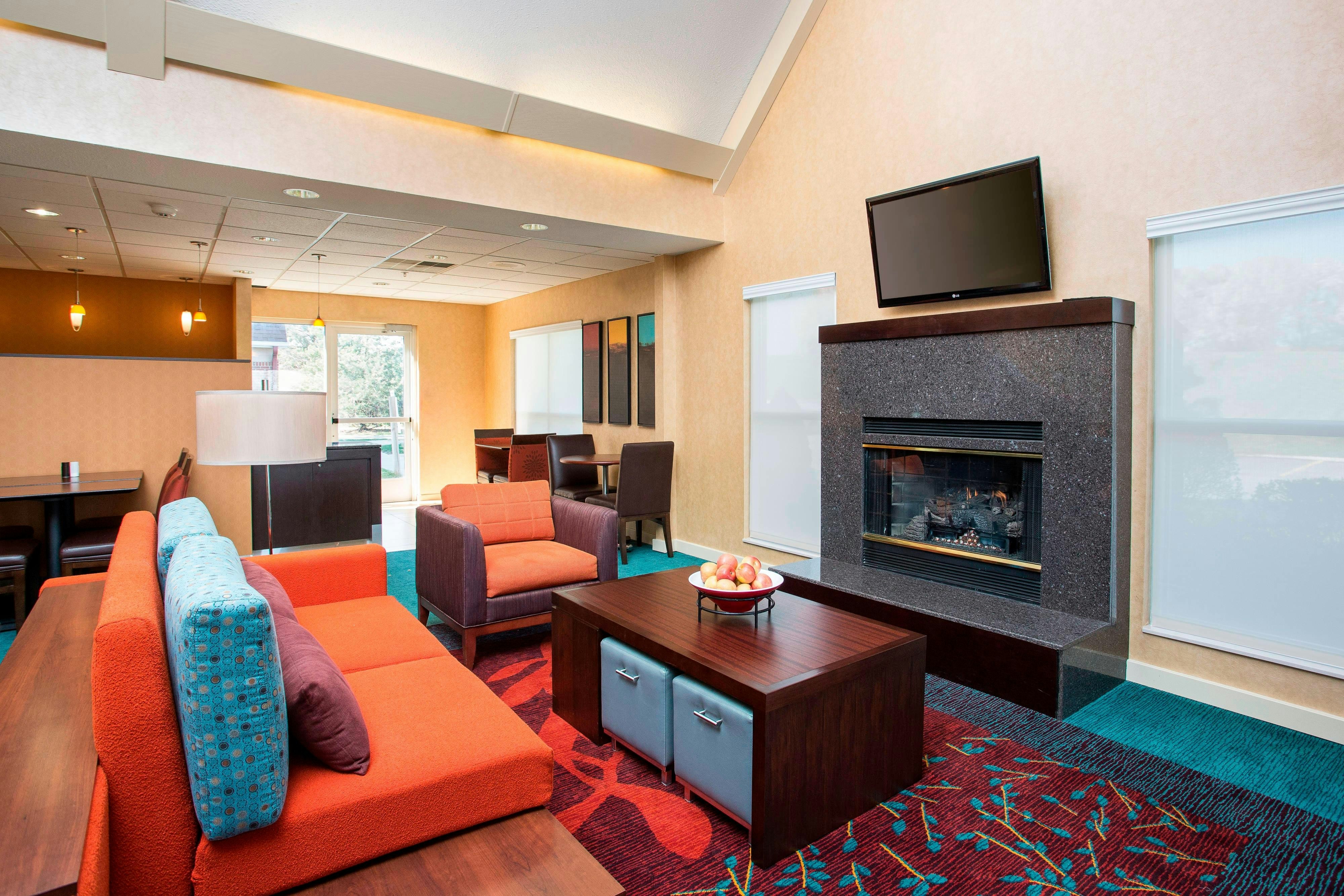 Residence Inn by Marriott Topeka 24/25