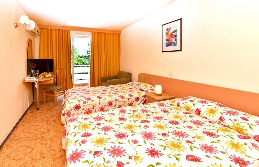 HOTEL OASIS 13/29