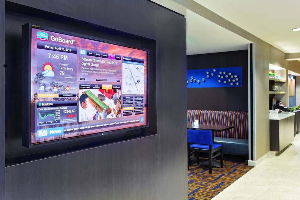 Lobby at Courtyard by Marriott Gainesville, GAINESVILLE - FL