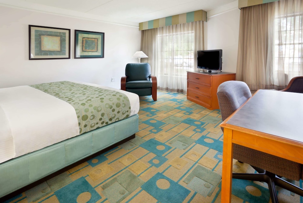La Quinta Inn by Wyndham Austin Oltorf 12/33