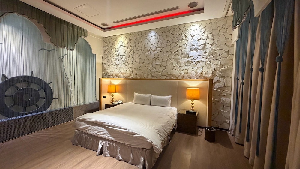 Bali Motel 35/75