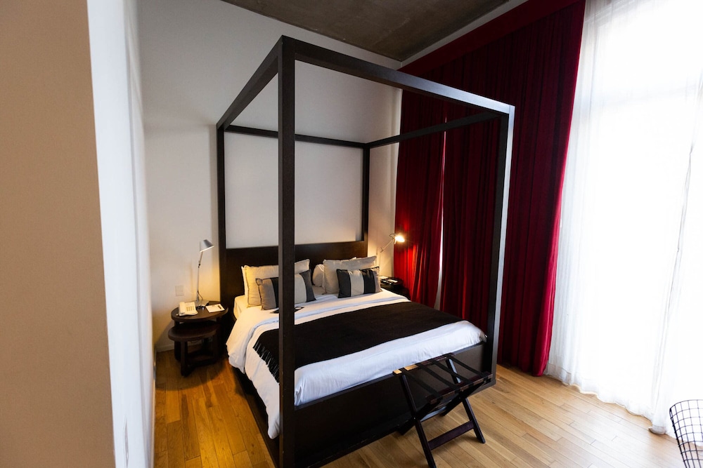 Anselmo Buenos Aires Curio Collection By Hilton 4/47