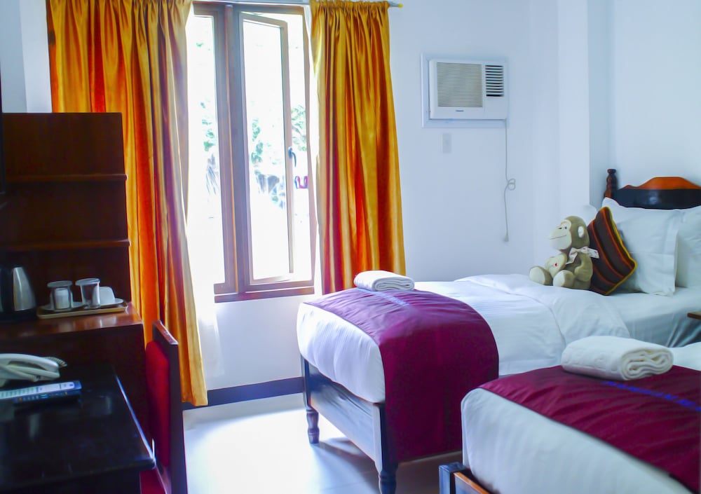 Doublegem Beach Resort 36/79