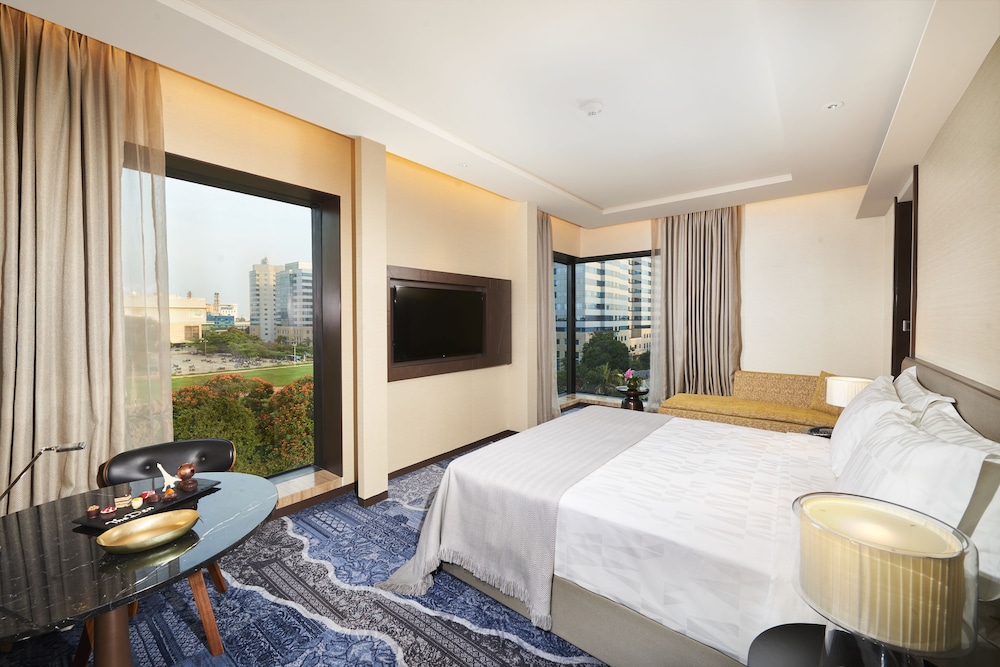The Den Bengaluru, LXR Hotels & Resorts 12/50