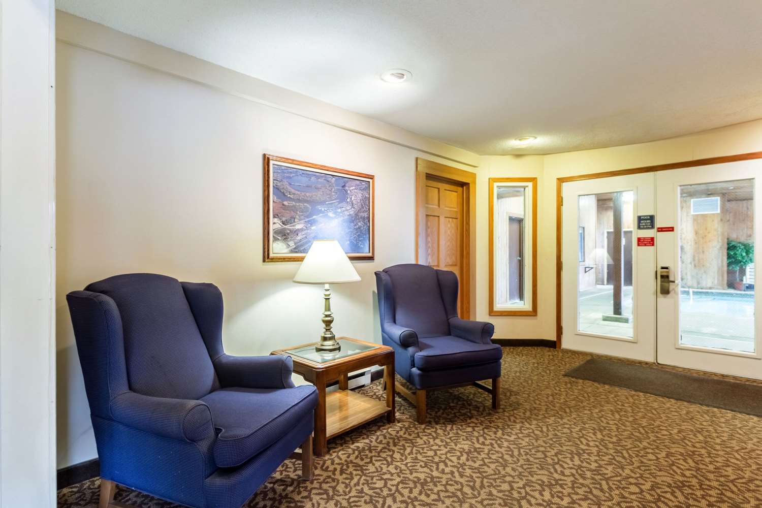 Rodeway Inn Red Wing, MN 41/44