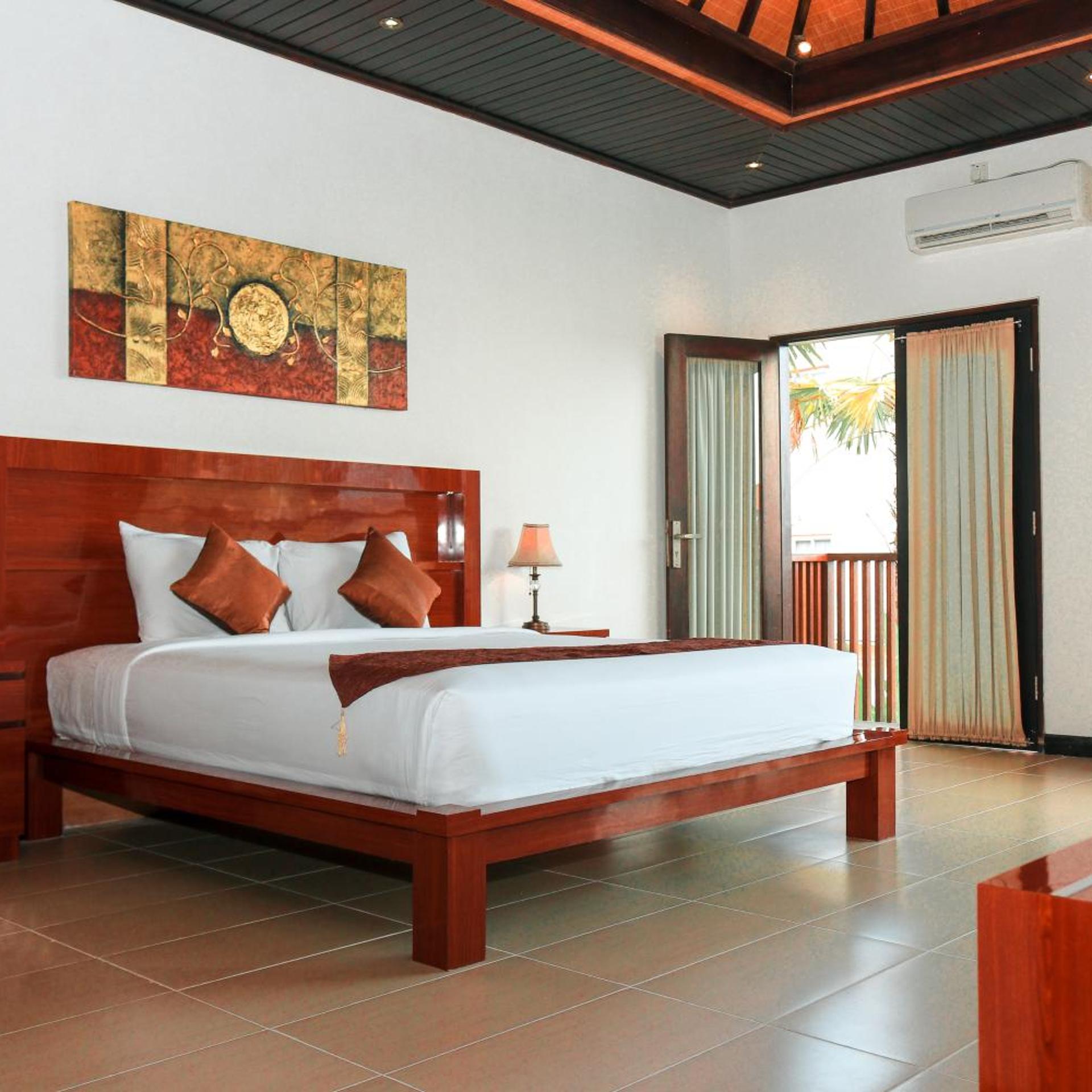 3 BEDROOMS, VILLA, PRIVATE POOL