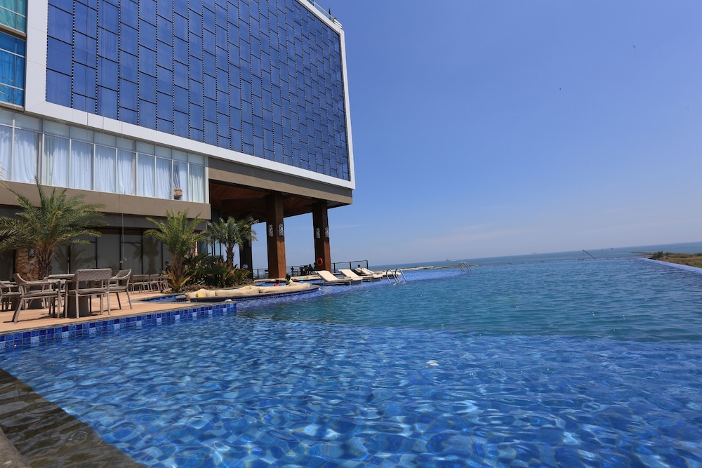 The Rinra Makassar 5/61