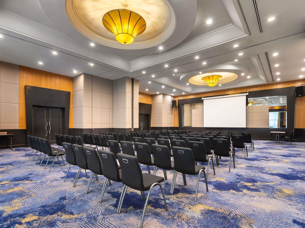 Novotel Kuala Lumpur City Centre 59/67