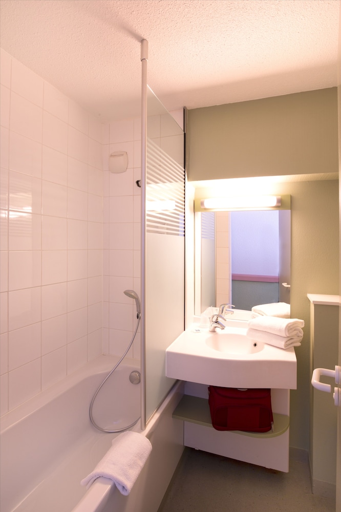 ibis budget Saint Malo Centre 13/66