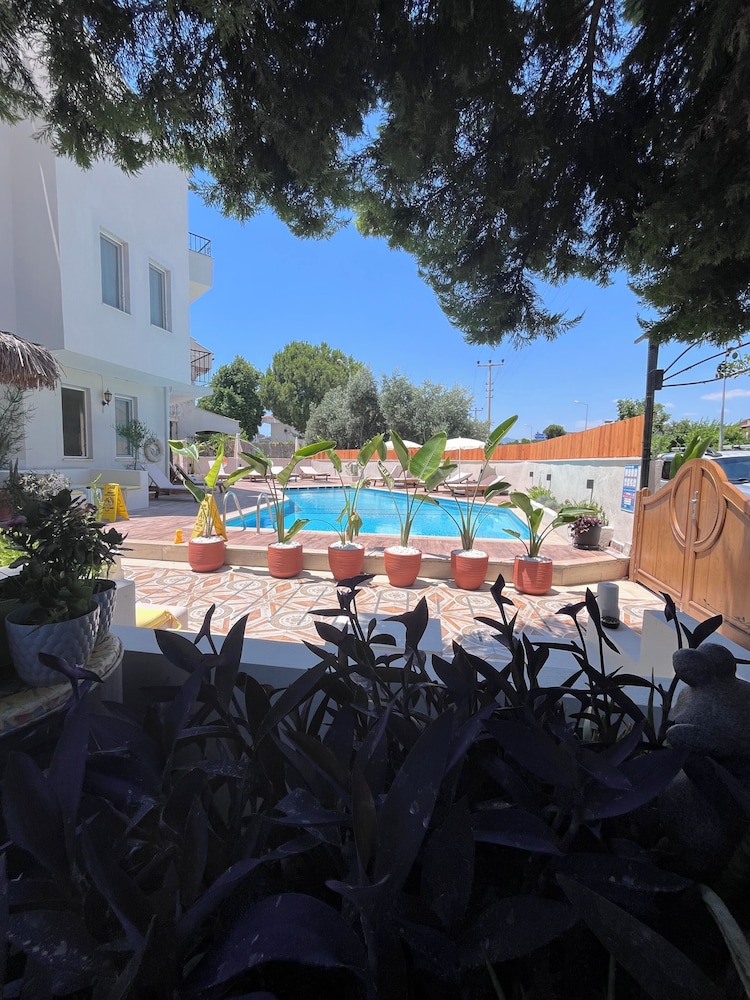 Nehir Apart Hotel 44/50