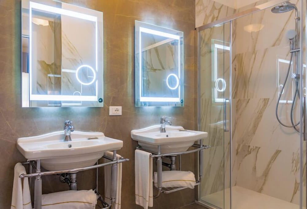 Hotel Villa Ottone 49/50