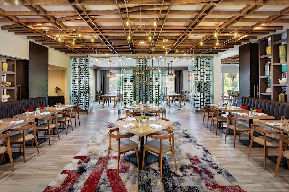 Doubletree By Hilton Pomona 47/64