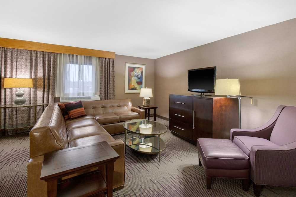 Doubletree Hotel Downtown Wilmington Legal 30/60