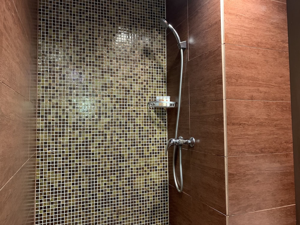 Ramada by Wyndham Hong Kong Grand 41/61