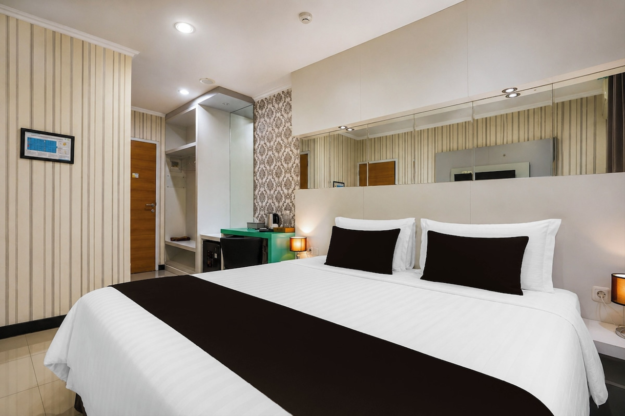 Townhouse Oak Hotel Damar Kurung 6/10