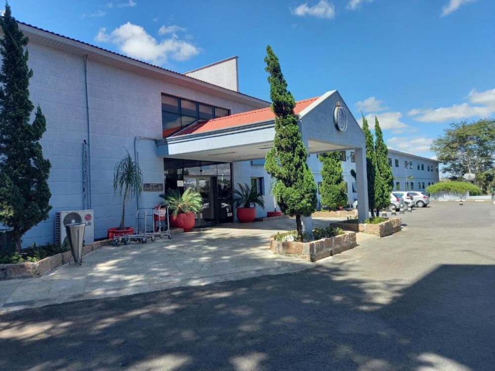 Hotel Golden Park Campinas Viracopos 58/63