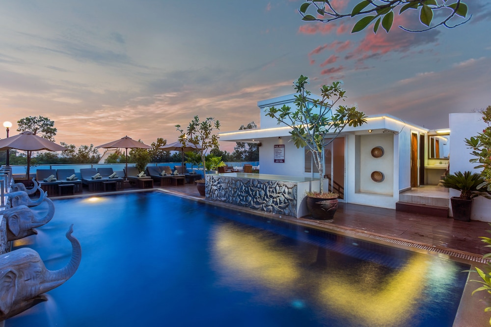 Nita By Vo Luxury Hotel 7/81