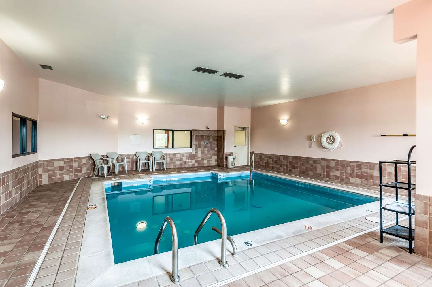 Econo Lodge Inn & Suites Middletown - Winchester South 22/31