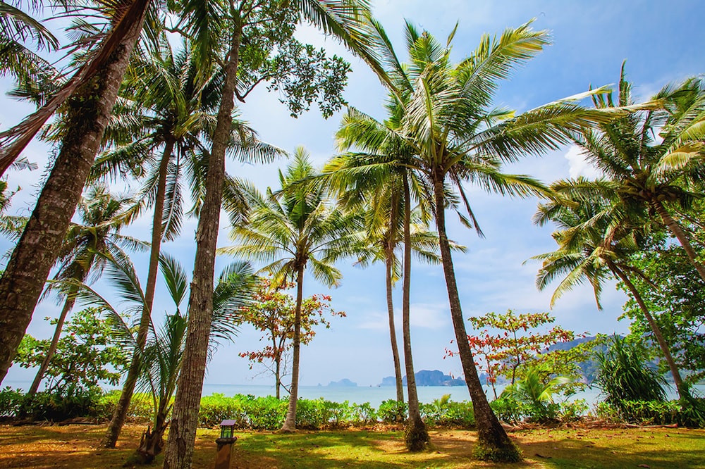 Amatapura Beach Villa 1 51/59