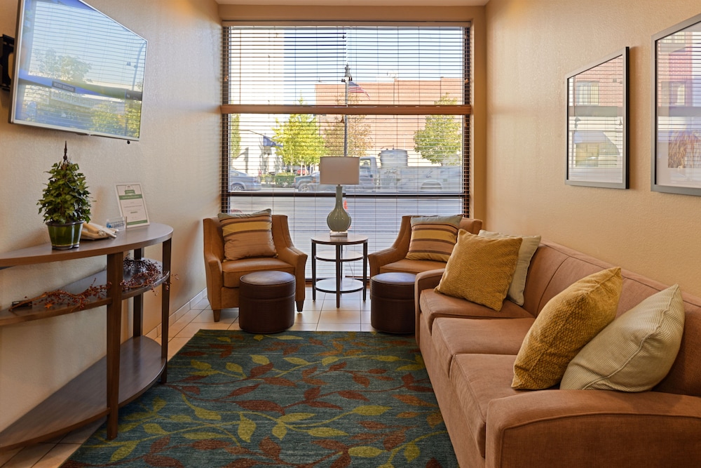 Candlewood Suites Terre Haute 31/49