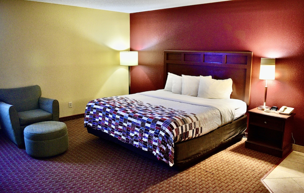 Red Roof Inn And Suites Little Rock 15/33