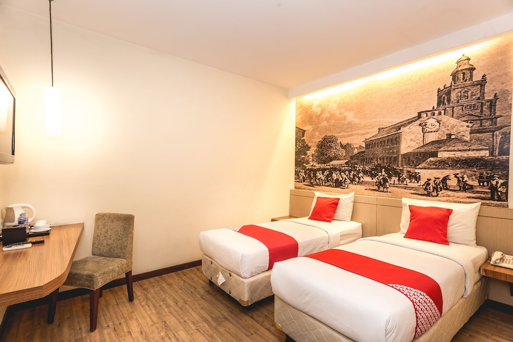 Feodora Hotel Grogol 12/20
