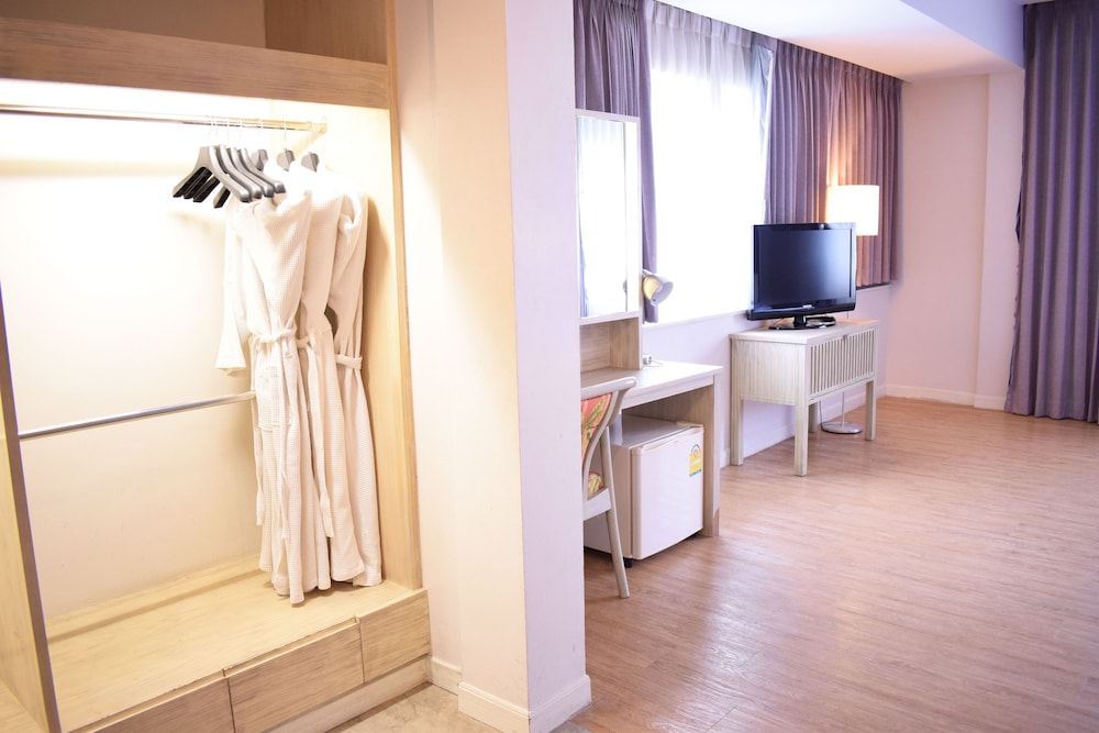 Trang Hotel Bangkok 33/73