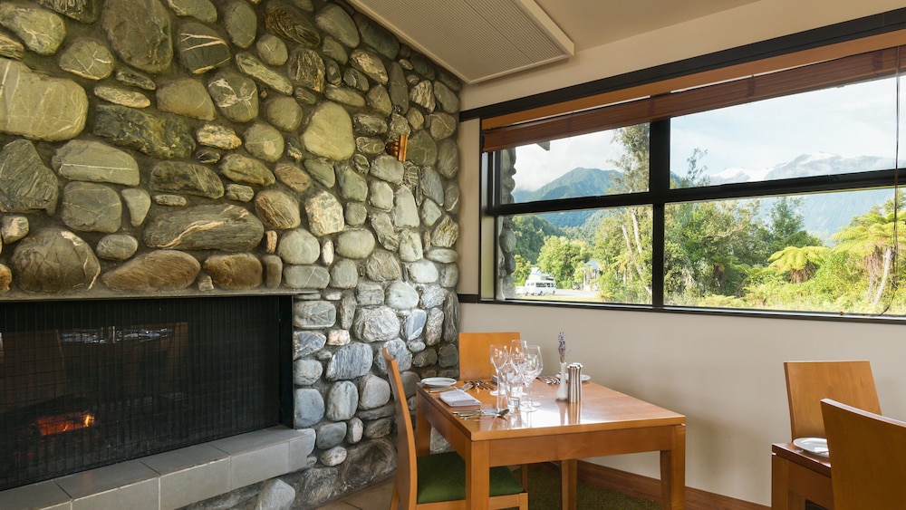 Legacy Te Waonui Hotel Franz Josef 48/56