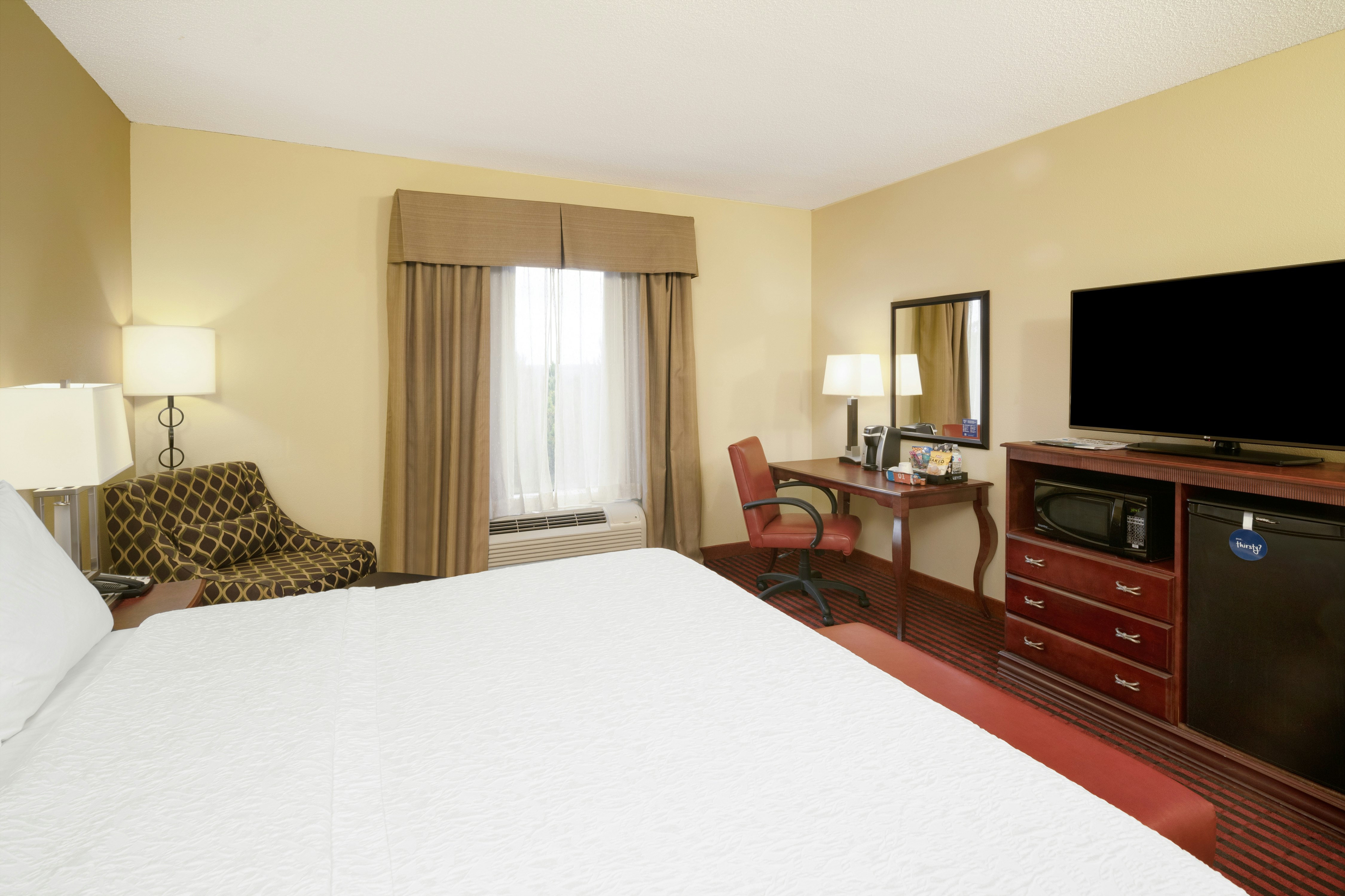 Room at Hampton Inn Covington, GA, COVINGTON - GA