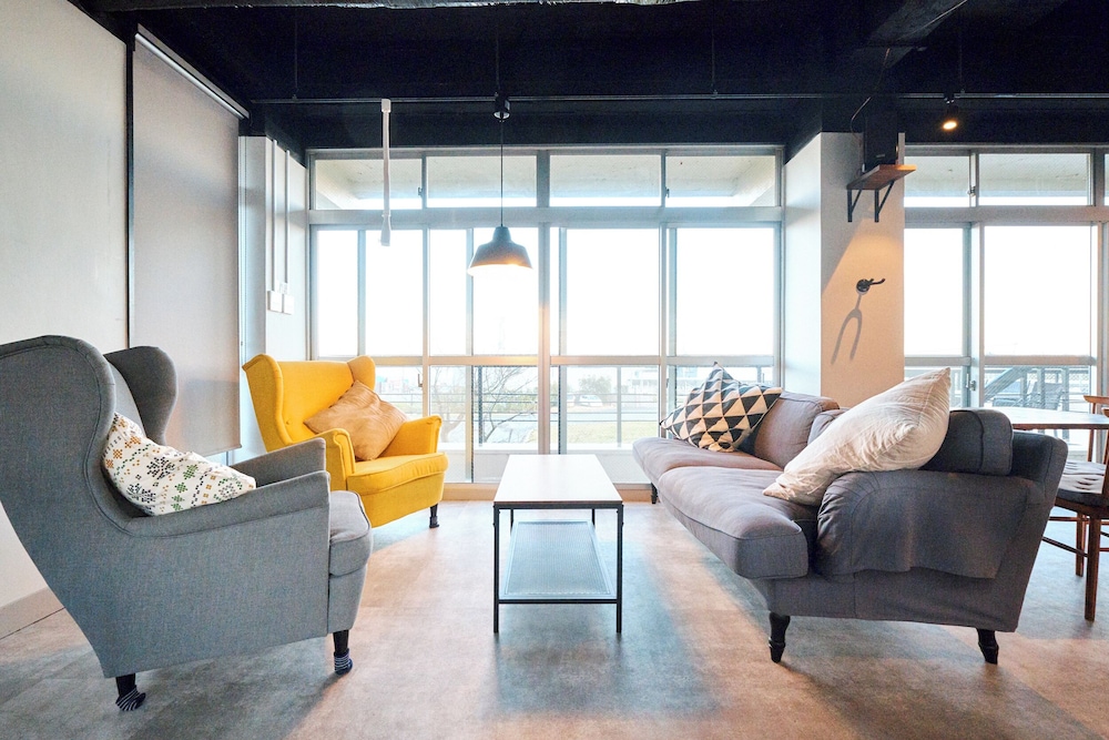 J-Hoppers Lake Biwa Guesthouse - Hostel 41/61