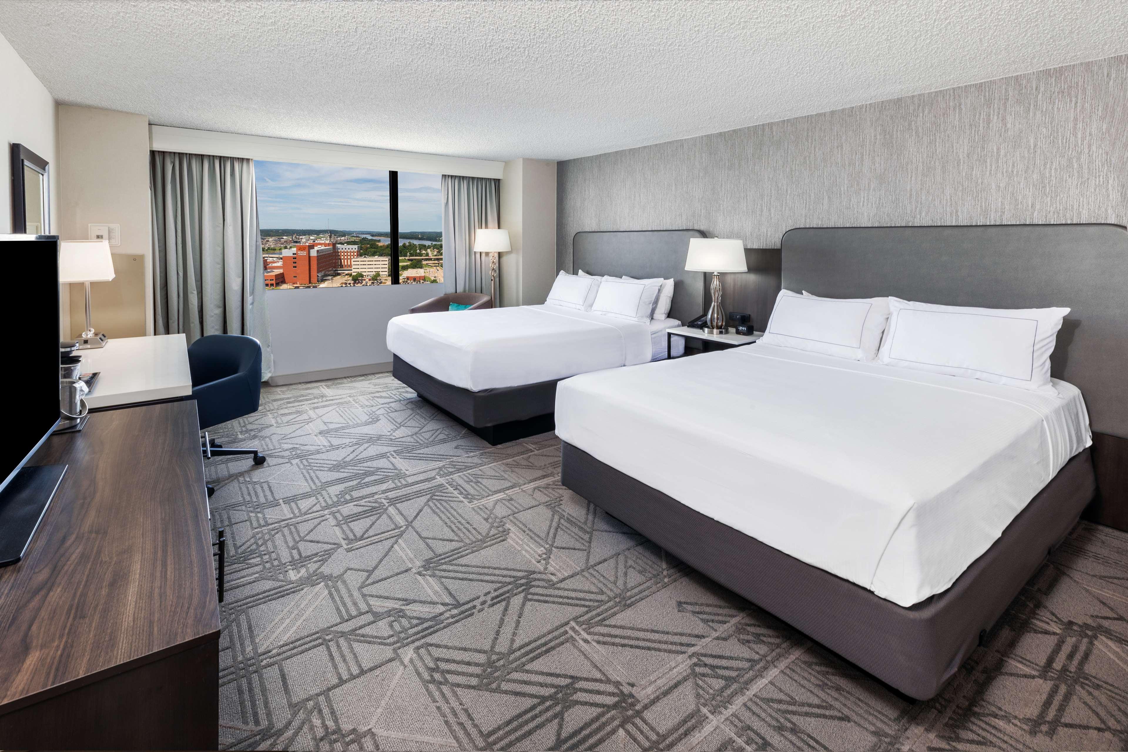 ROOM, 2 QUEEN BEDS, RIVER VIEW, HIGH FLOOR